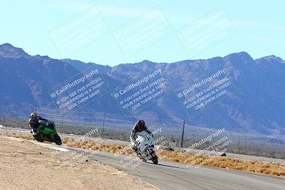 media/Jan-09-2022-SoCal Trackdays (Sun) [[2b1fec8404]]/Turn 8 (1045am)/